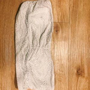 Hollister - Gilly Hicks - Lace bandeau - Medium